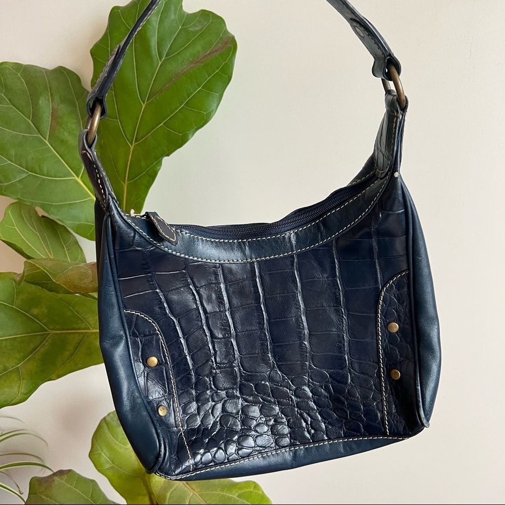Wilson Leather Shoulder Bag Navy Blue Embossed Purse - Picture 2 of 10